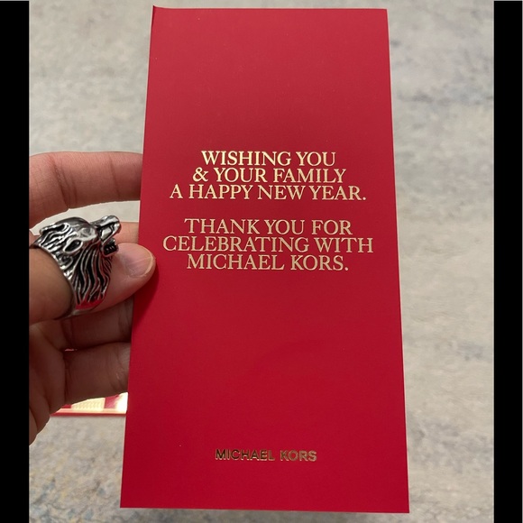 Brand New 6-Pack Michael Kors Gift Giving Envelopes For Love & Care In Gold/Red - Picture 4 of 8